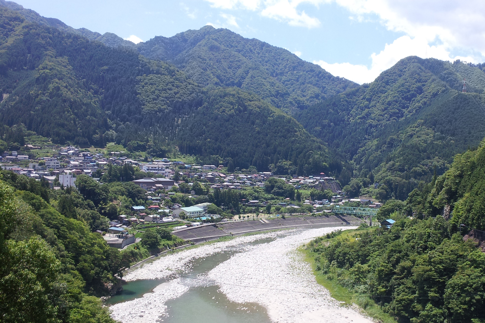天龍村